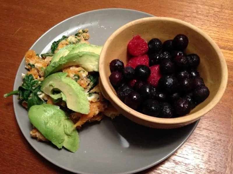 whole 30 scramble with avo and berries