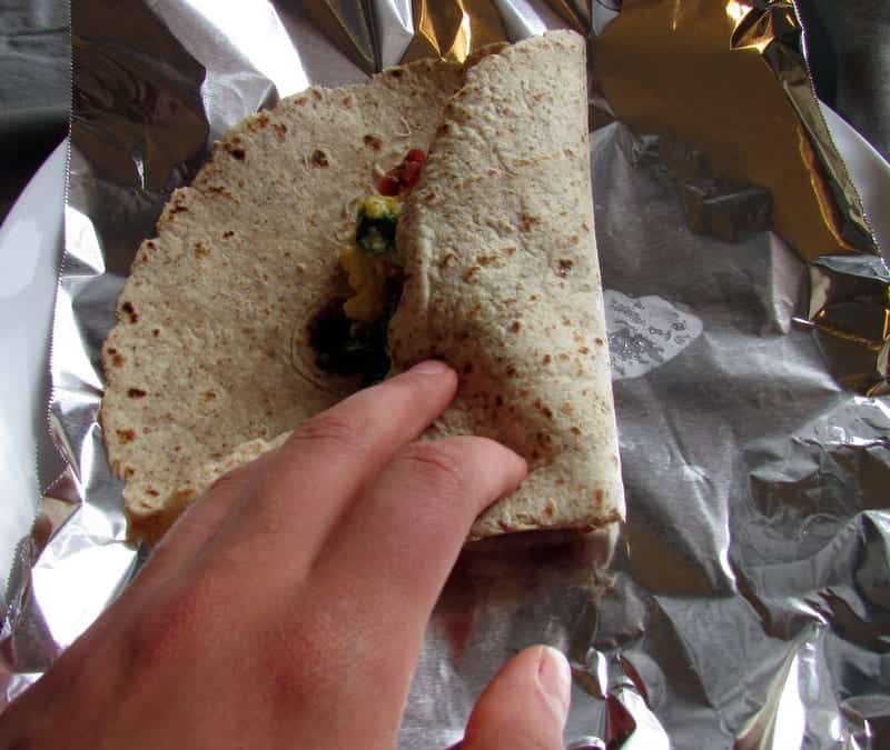 how to make make-ahead breakfast burritos