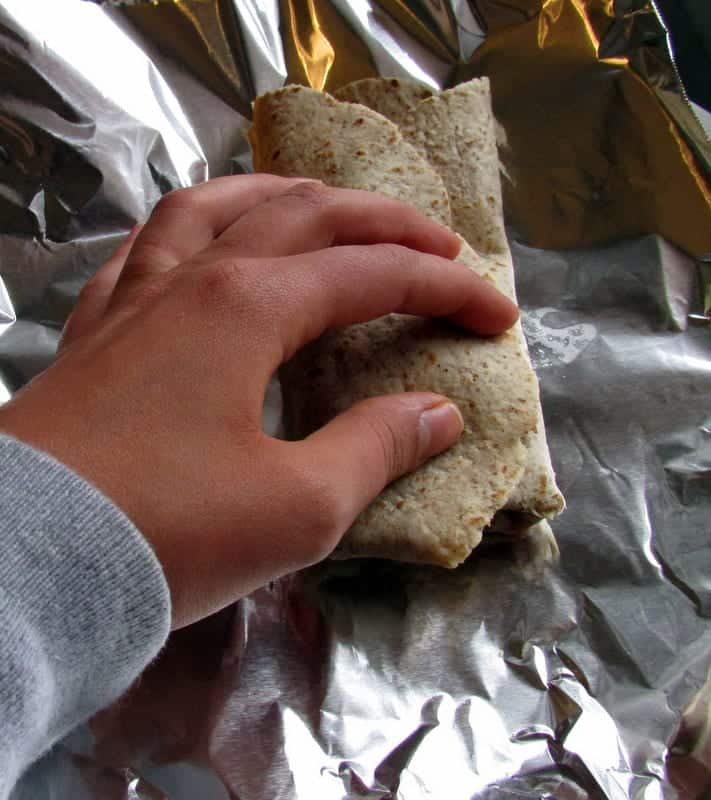 how to make make-ahead breakfast burritos
