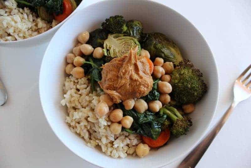 Roasted Veggie and Rice Power Bowl #Vegan #lowFODMAP #glutenfree