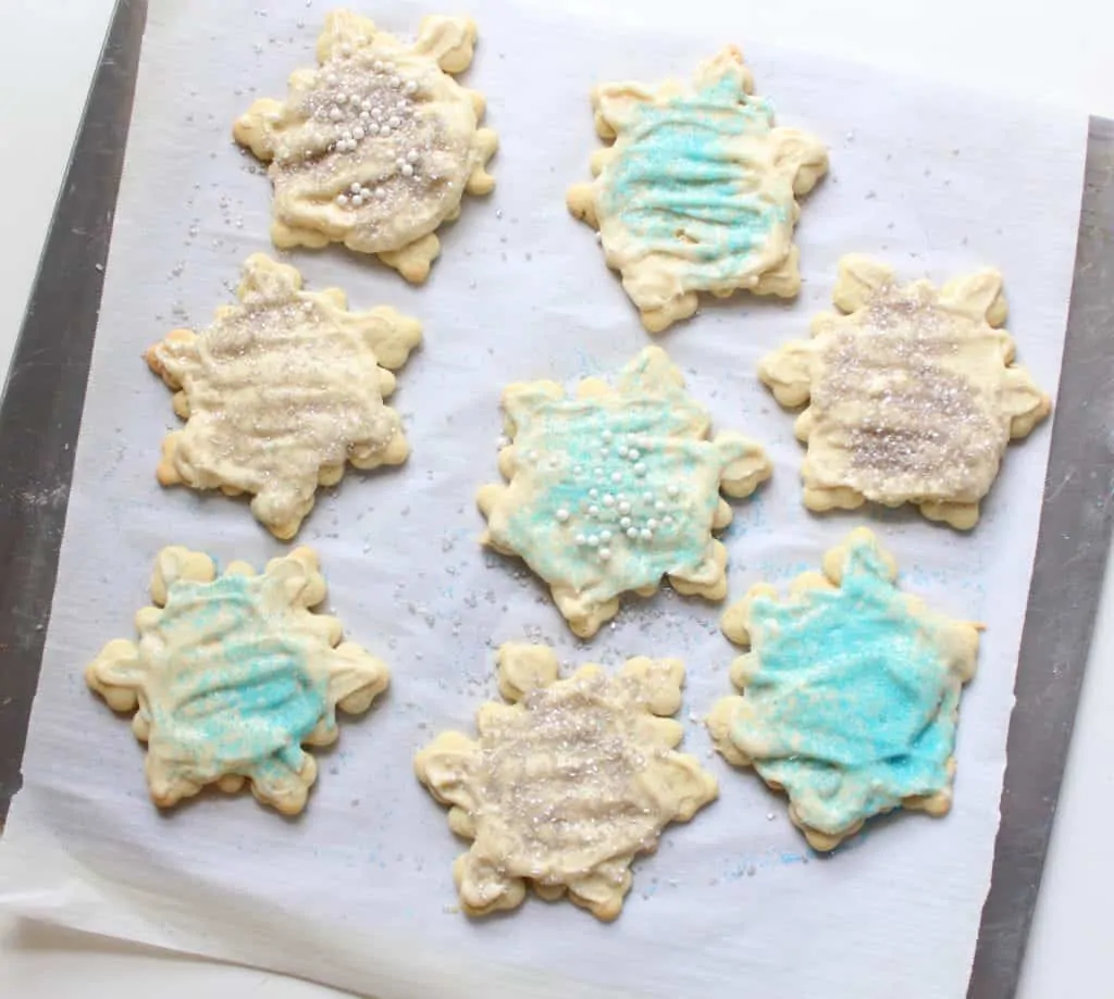 low FODMAP sugar cookies and buttercream frosting - gluten free, lactose free