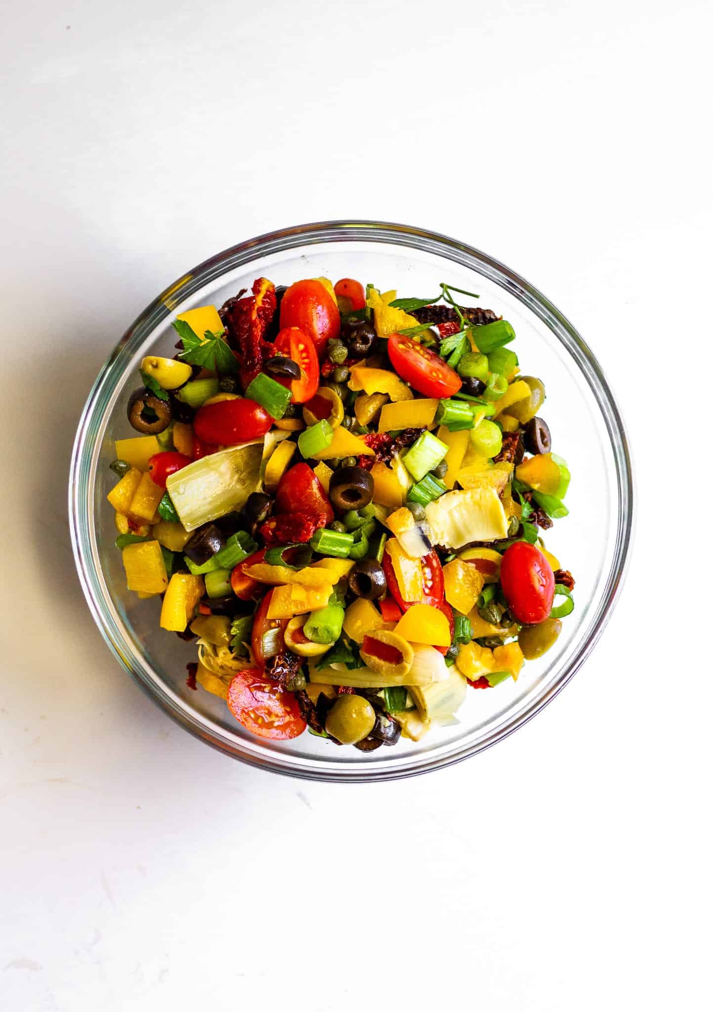 Low FODMAP Vegetarian Antipasto Salad #lowfodmap #vegan #glutenfree #dairyfree