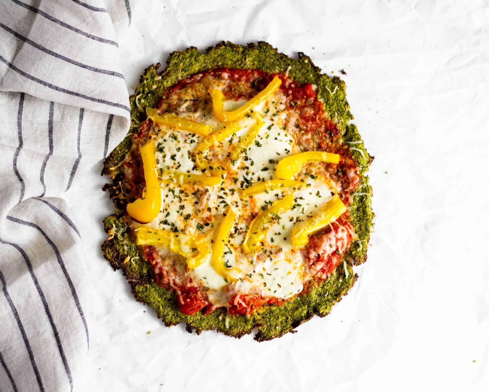 Broccoli Crust Pizza #tararochfordnutrition #lowfodmap #glutenfreedinner #healthypizza