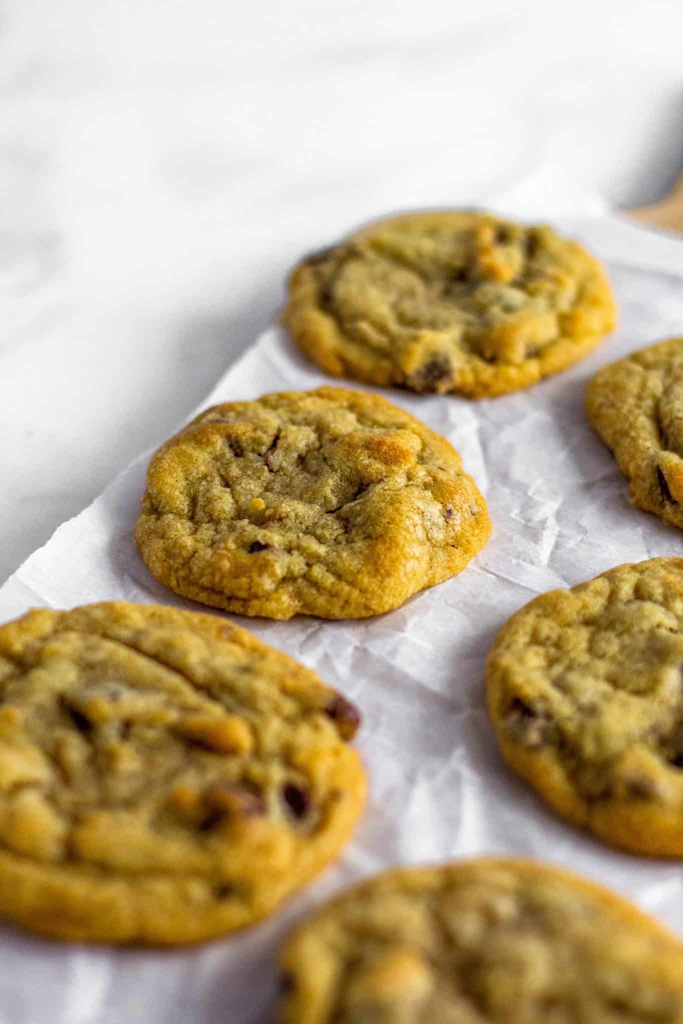 The Best Chocolate Chip Cookies #chocolatechipcookies #tararochfordnutrition
