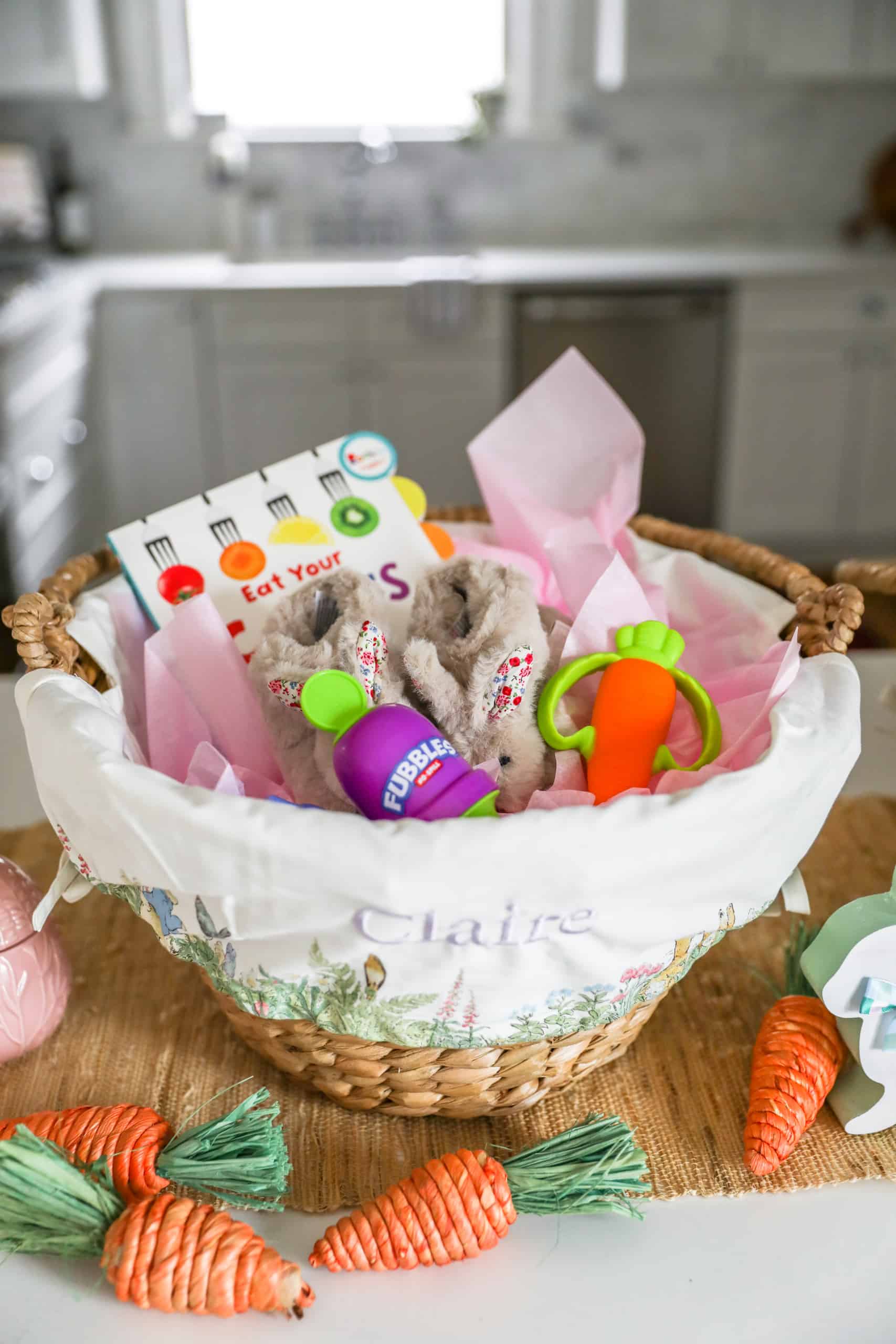 Candy Free Easter Baskets #easterbasket #motherhood #tararochfordnutrition