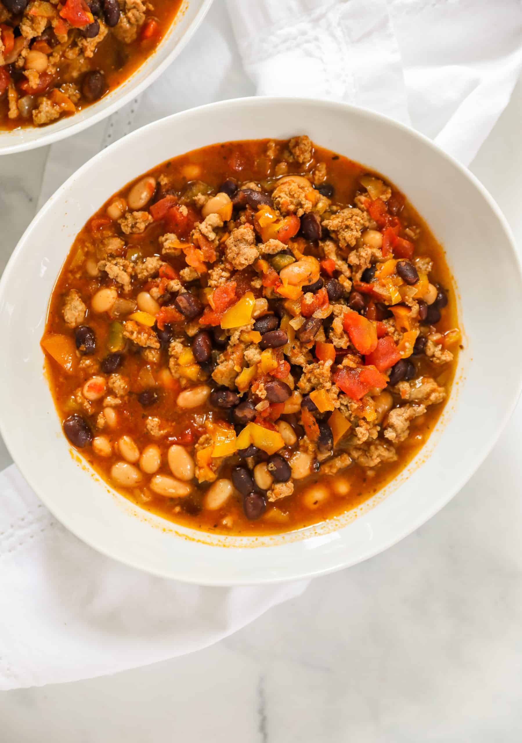 Slow Cooker Chicken Chili with Pumpkin #slowcookerchili #easydinner